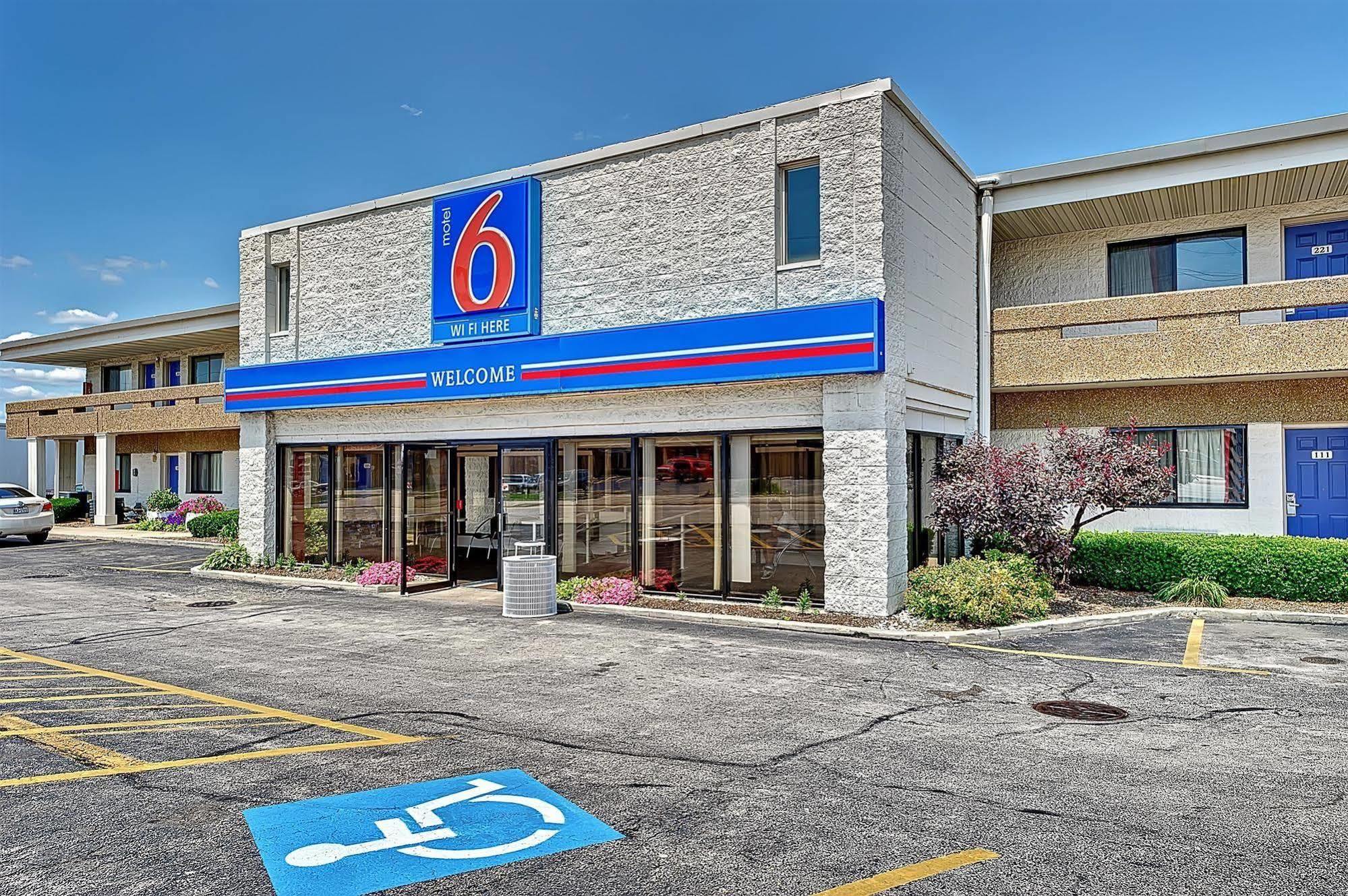 Motel 6-Villa Park, Il - Chicago West Екстериор снимка